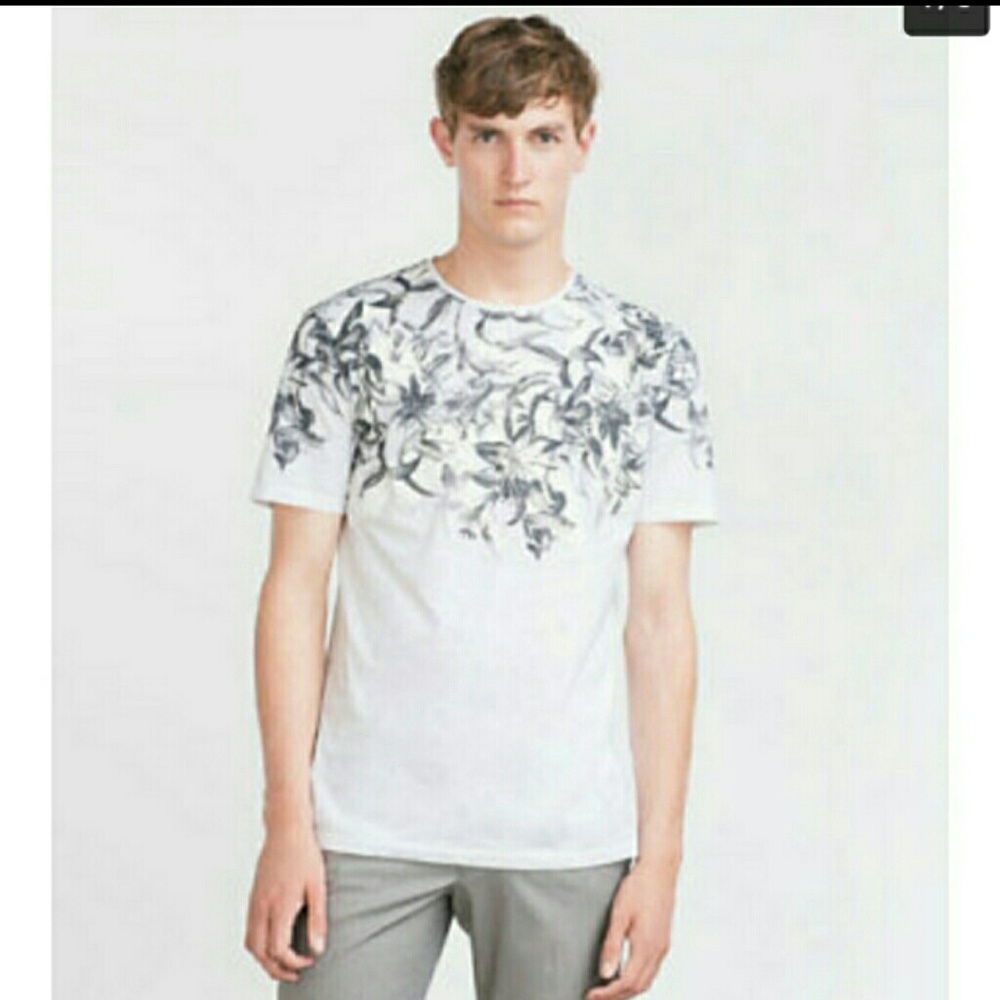 Zara Man's  Black and White Short Sleeve  T-shirt